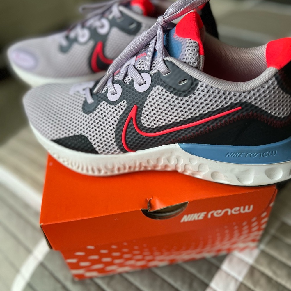 NIKE RENEW RUN ナイキ リニューラン US 7.5 NIKE リニュー ラン (RENEW RUN)のクチコミ・レビュー | Runshoe
